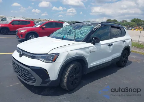 2025 Volkswagen Taos 1.5T Se Black from USA, damaged, VIN 3VV3C7B26SM004695